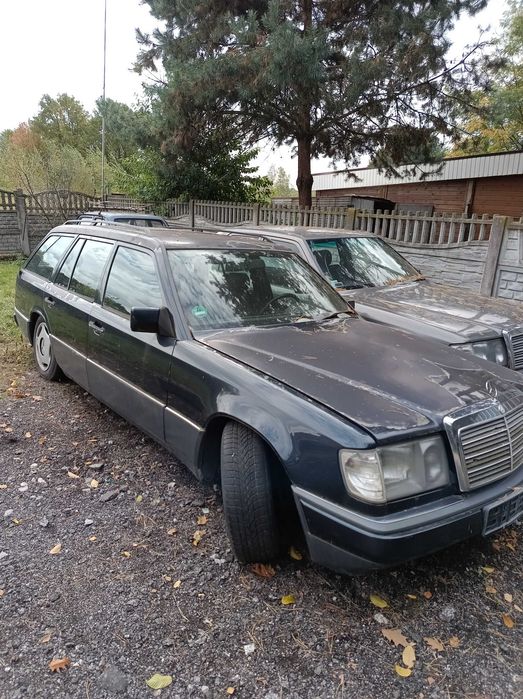 Mercedes-Benz W124