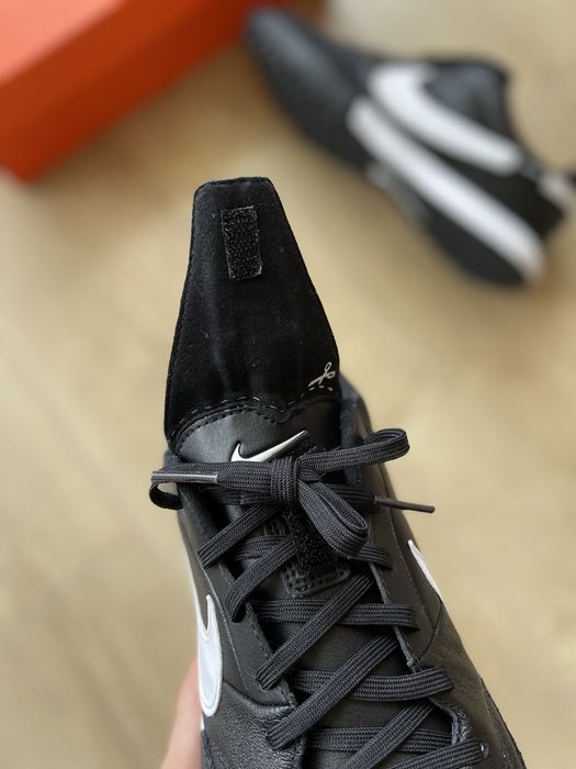 Сороконіжки Nike Premier III TF оригінал