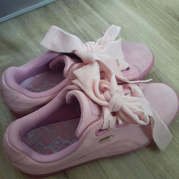 Puma suede heart reset 38 рожеві замшеві кеди снікерси з бантами