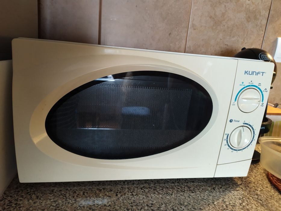 Micro ondas a Funcionar Na Perfeição