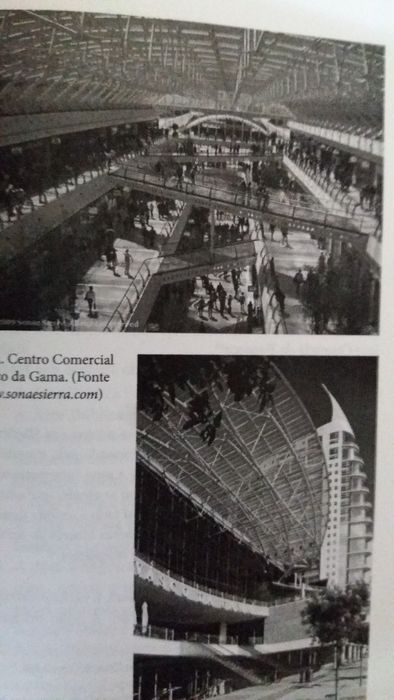 Arte Pública em Centros Comerciais