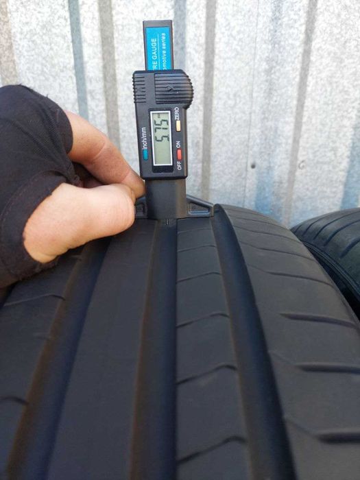 Шини б/у 245 45 R18 Pirelli Pzero