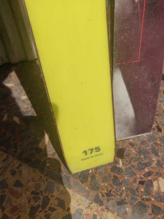 Skis Rossignol novos