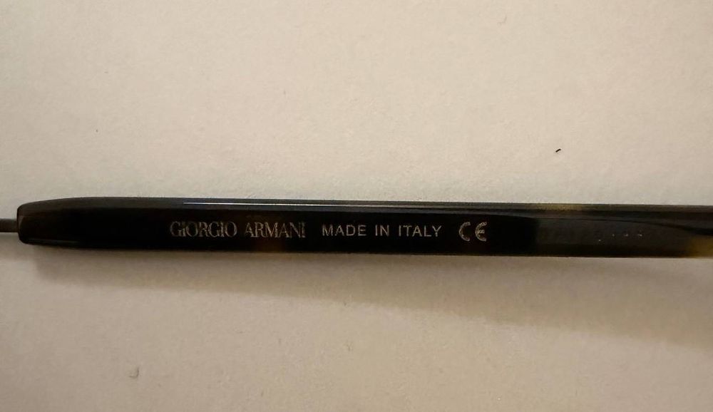 Giorgio Armani модель AR7041 оправа