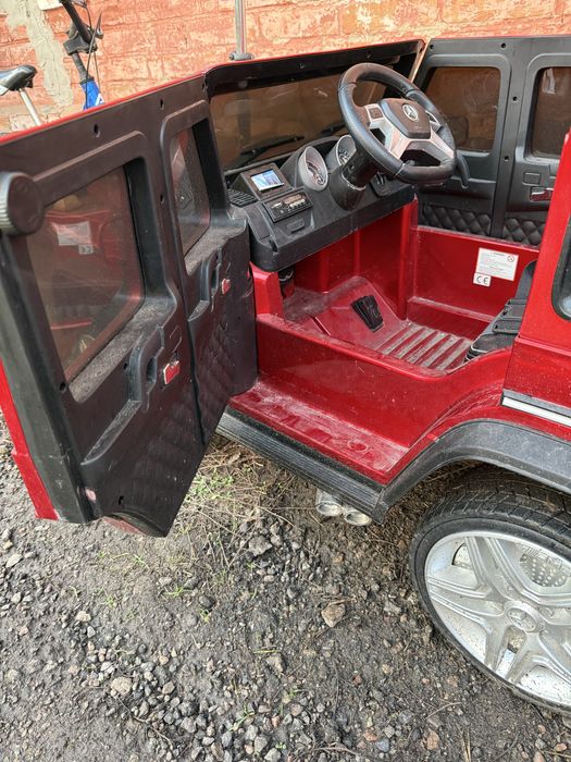 Дитячий електромобіль джип Mercedes-Benz G 65 AMG