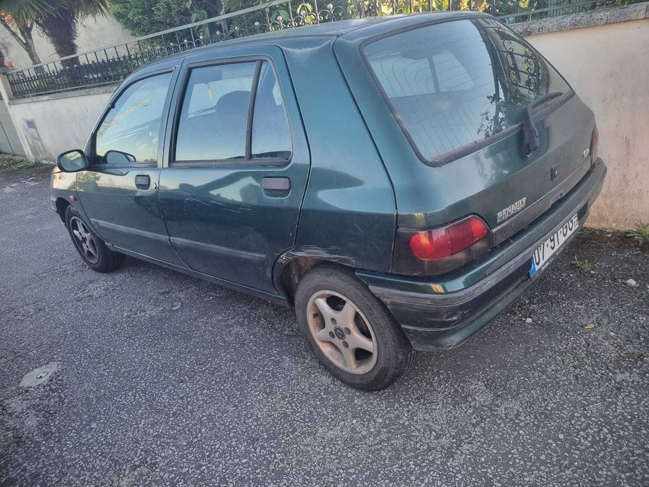 Renault Clio para venda