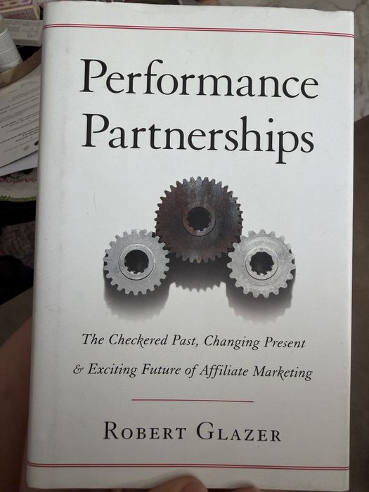 Книга англійською performance partnership