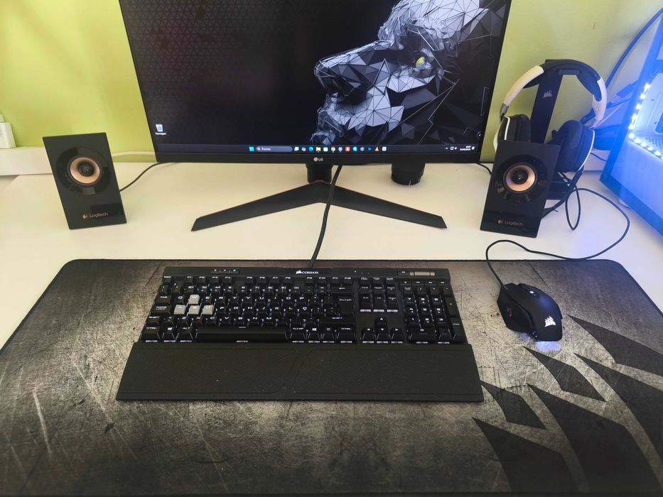 Setup Gaming Completo i7-10700K | RTX 2060 SUPER | 144Hz | Corsair/ROG
