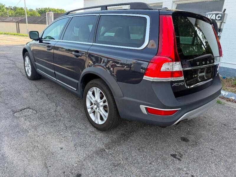 2016 Volvo XC70 T5 Platinum