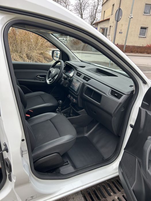 Renault express kangoo benzyna vat-1 2022r 30000km berlingo partner