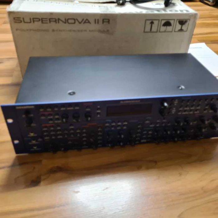 Novation SuperNova 2 - legendarny VA!