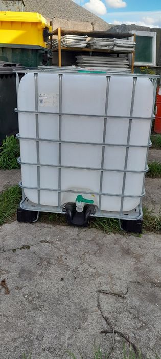 Zbiornik 1000l paletopojemnik na wodę deszczówkę