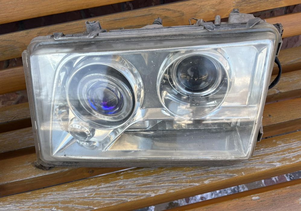 Фари Mersedes W124