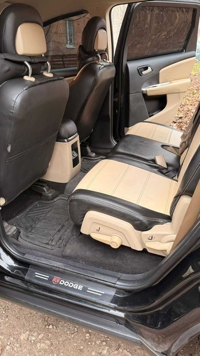 Продам Dodge Journey