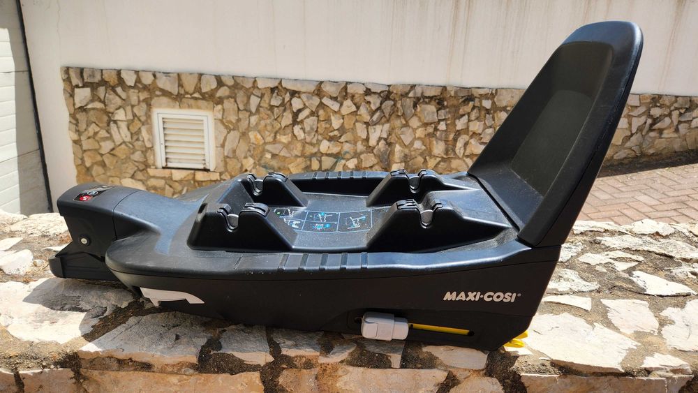 Base Isofix Maxi-Cosi FamilyFix 3 + Pebble Pro (oferta)