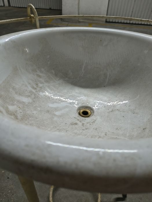 Lavatório Antigo