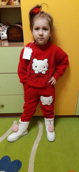 Продам теплий костюм