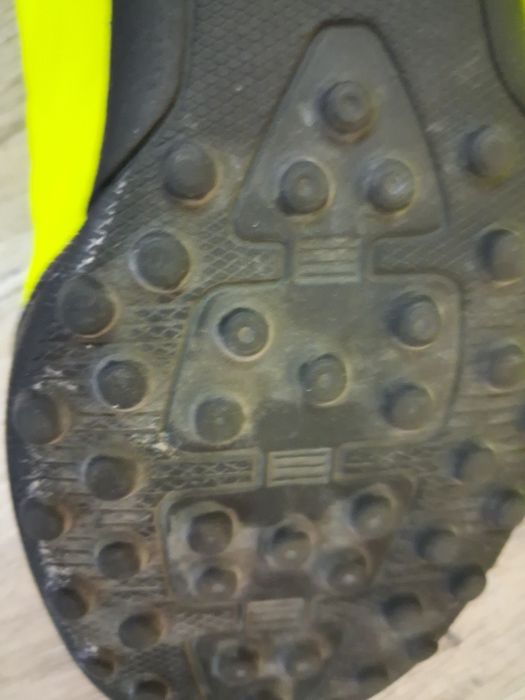 Buty dziecięce rozm.34 turfy