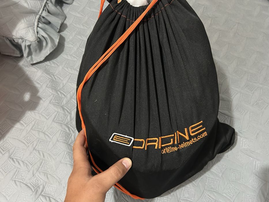 Capacete de estrada