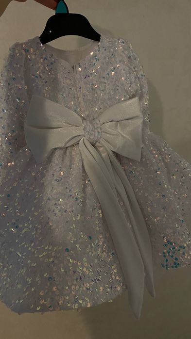 Дитяча сукня святкова