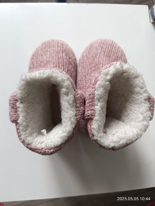 Ciepłe kapcie domowe, pieski, rozmiar 26-27