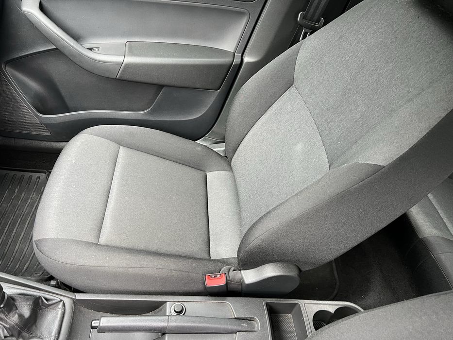 Салон сидения skoda fabia3, rapid