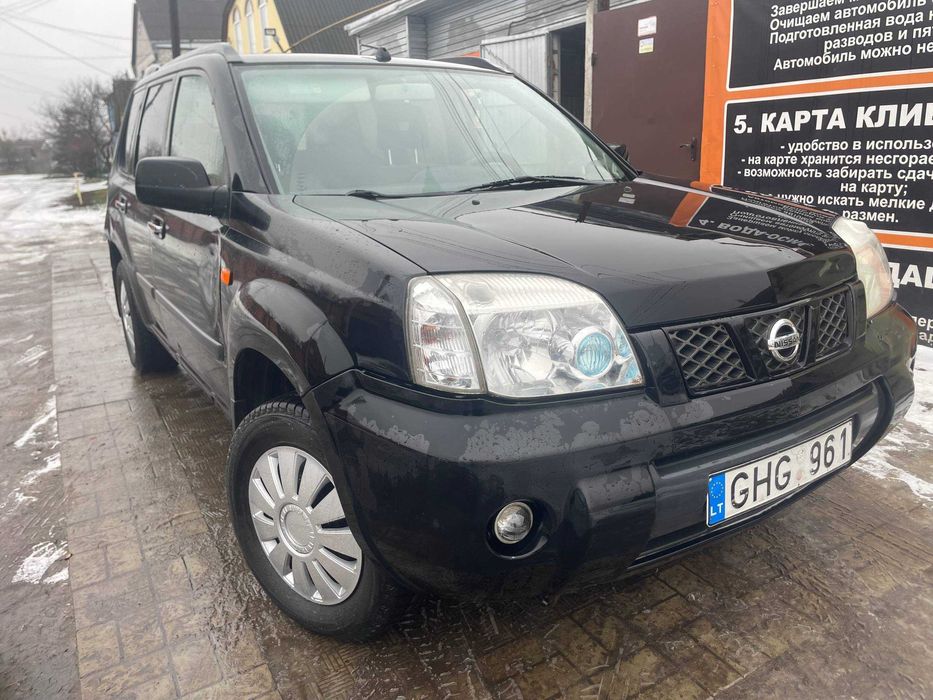 Позашляховик Nissan X-Trail 2.2 Дизель 4WD Повний привід
