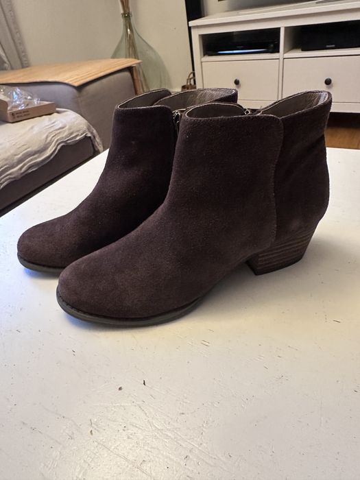 Botki damskie zamszowe – nowe – rozmiar 37 – klasyczne, wygodne