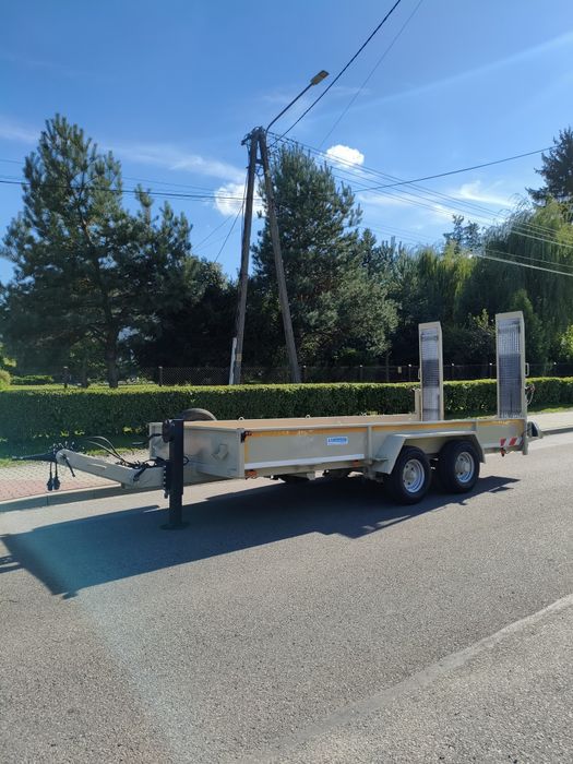 DMC 6600 kg. Tandem niskopodwoziowy Blomenroehr