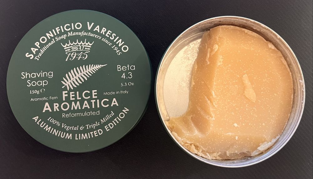 Mydlo do golenia SV Saponificio Varesino „Felce Aromatica” 75% + ARKO
