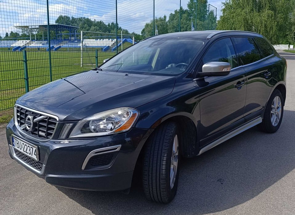 Volvo XC 60 2.0 D3,  R-Design, 5 cylindrowy, manual, zadbany, prywatnie