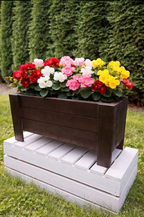 Skrzynka donica na kwiaty