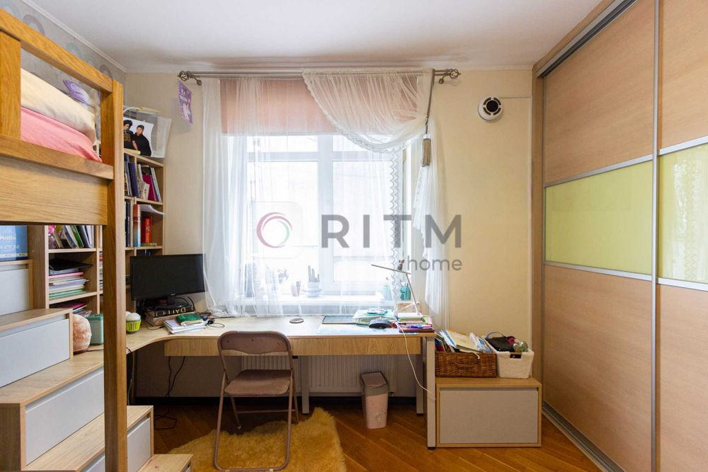 Продаж 3 кім. квартира з ремонтом Личаківський район.