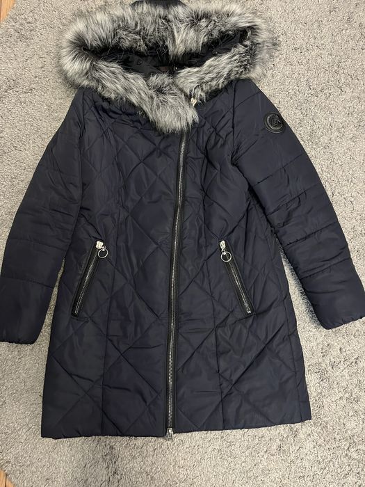 Жіноча зимова куртка