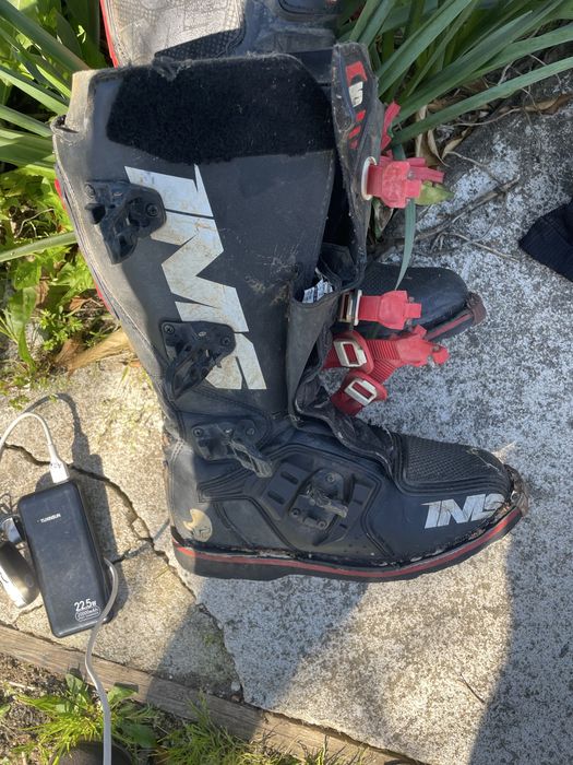 Enduro/ motocrosse material variado