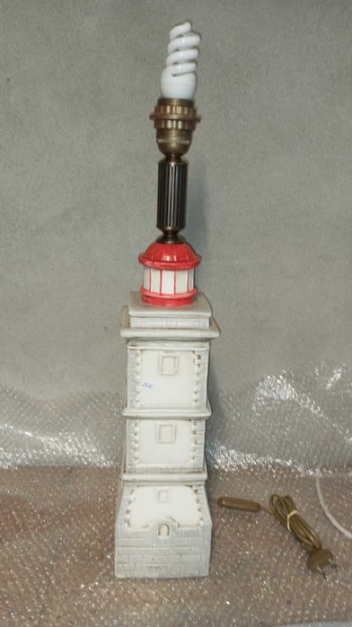 Candeeiro elétrico farol