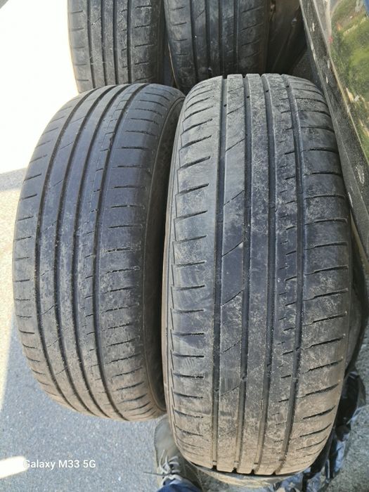 Kapsen Rassurer 205/60R16 комплект
