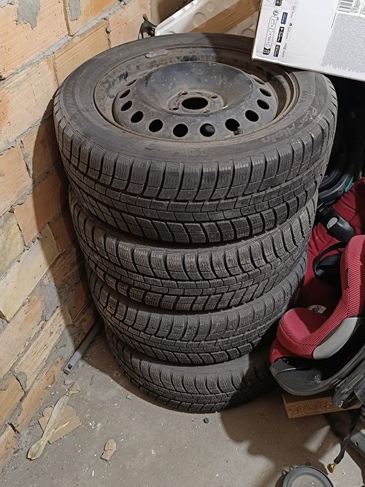 Michelin Alpin 205/55 R16 4"100