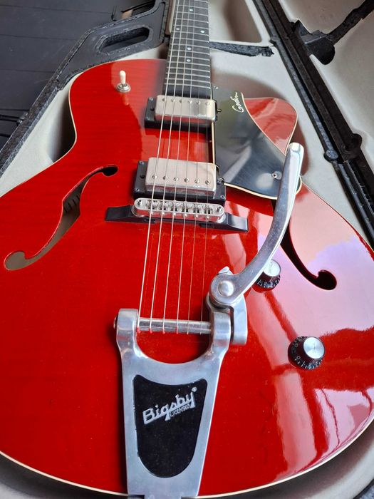 Godin 5th Avenue Uptown GT (OPORTUNIDADE)