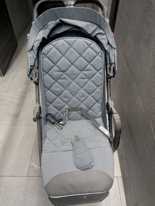 Прогулянкова коляска Carrello Bravo, робочий стан