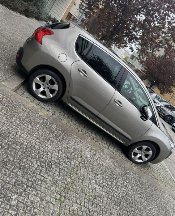 Vendo Peaugeot 3008 SUV
