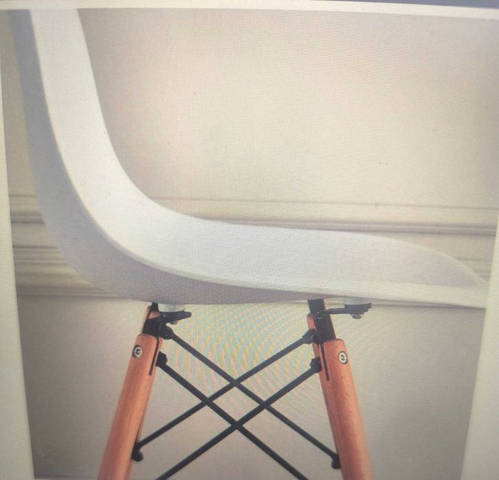 Dining Table + 4 Chairs64284108109059121