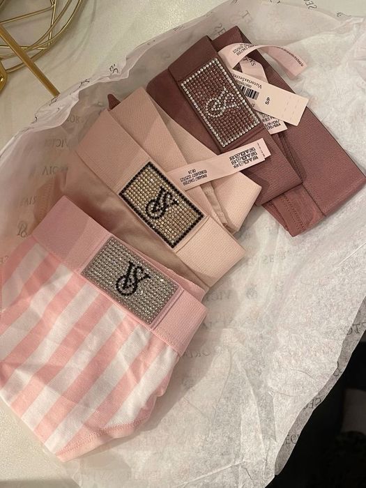 Трусики Victoria Secret розмір М