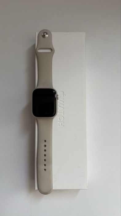 Apple Watch Series 9 45mm Starlight GPS