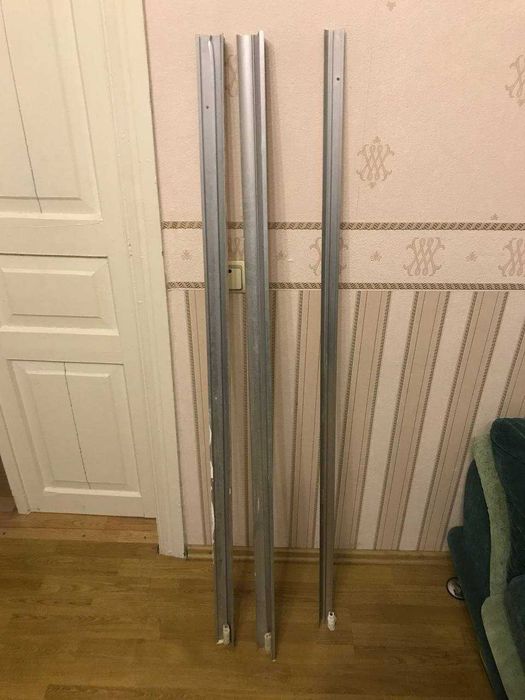 Карниз алюмінієвий карниз деревʼяний