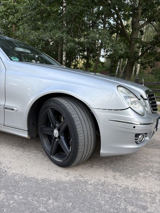 Mersedes w211 e320 не розмитнений