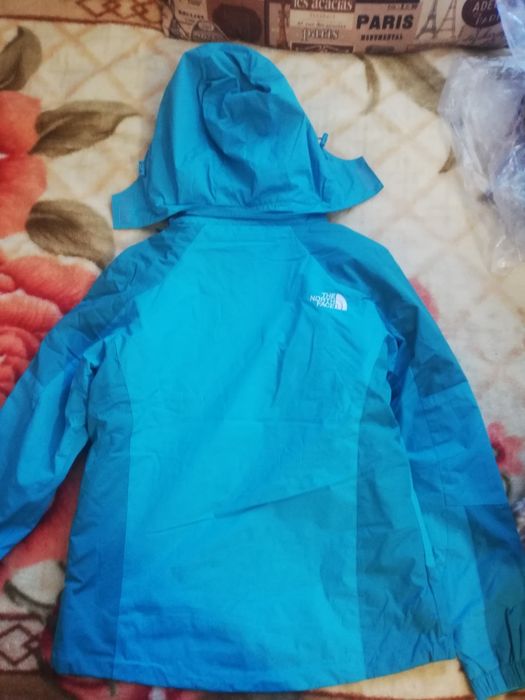 Олімпійки Adidas Originals і куртки весна-осінь The North Face