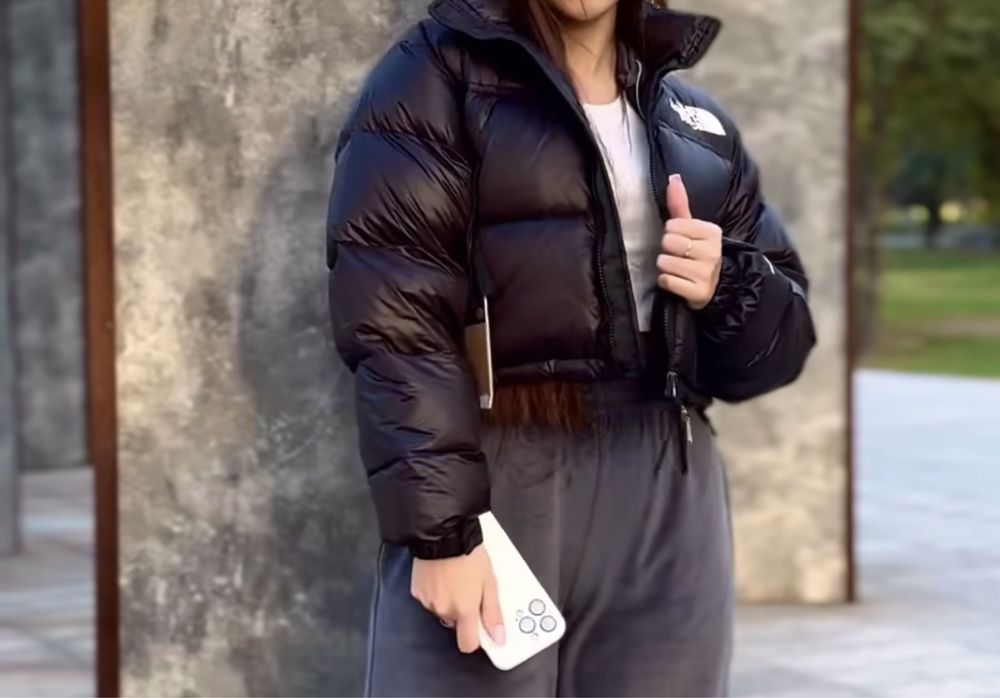 Укрроченный пуховик , куртка TNF The North Face 700