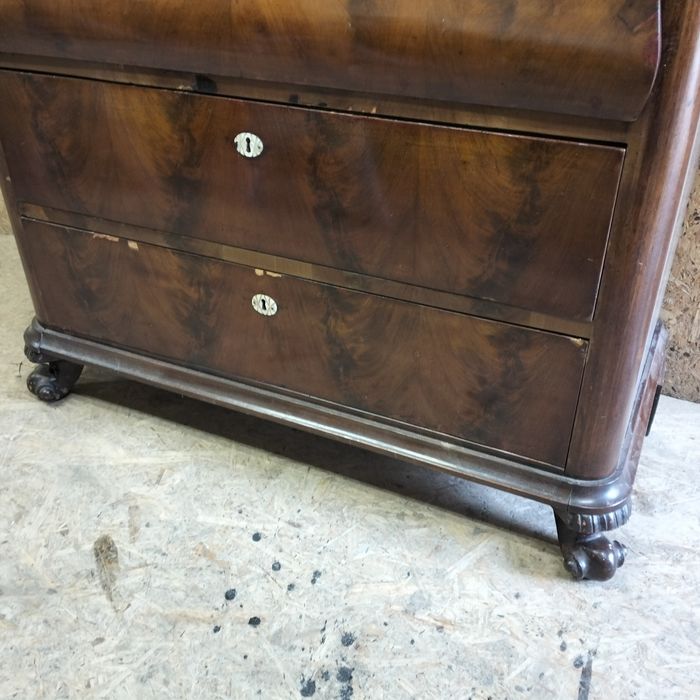 Stary kredens biedermeier