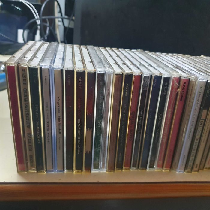 Cds antigos como novos